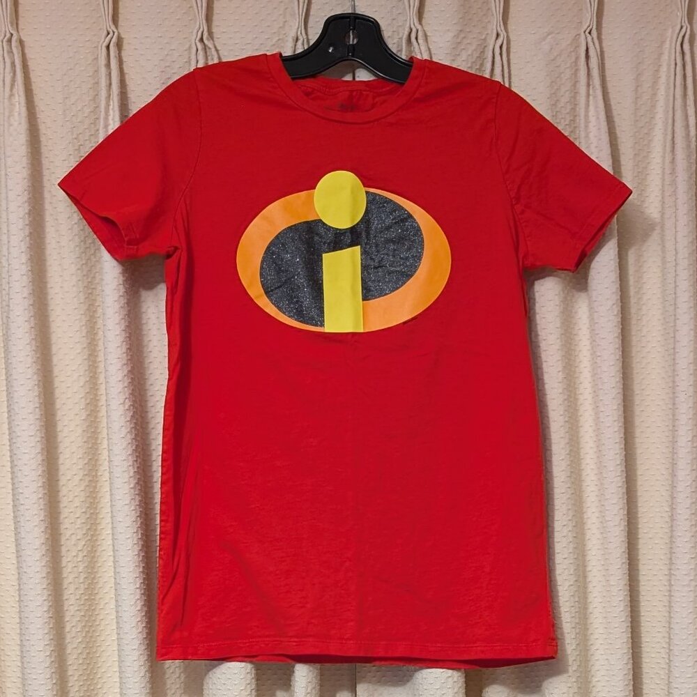 Red Disney Pixar Incredibles T-shirt, size Large